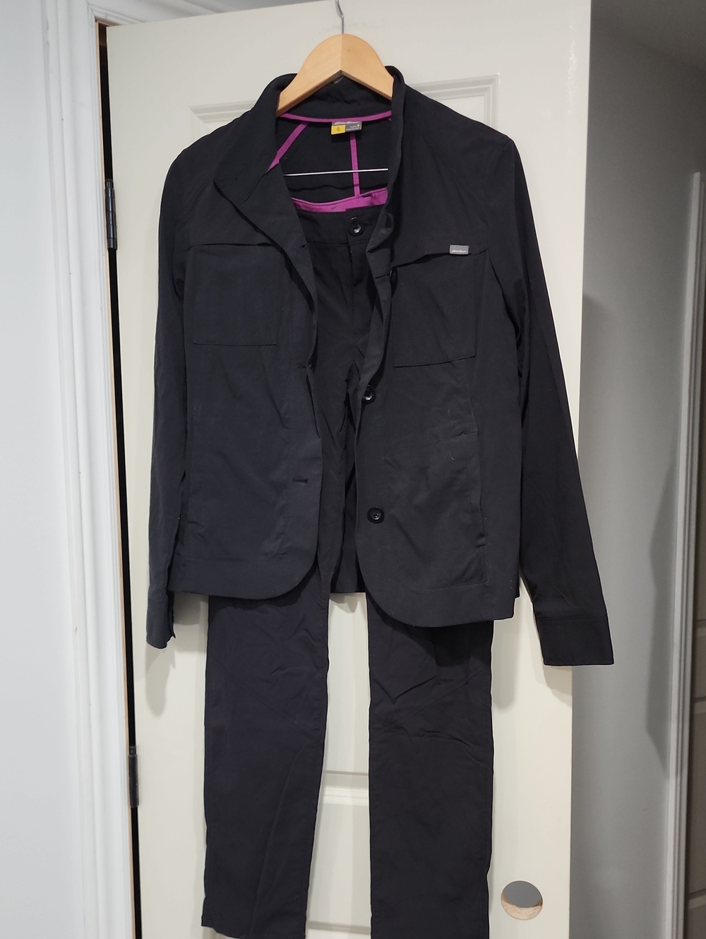 🥐Eddie Bauer Black & Pink Utility Jacket Set Size Medium